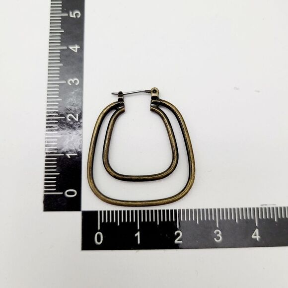 Brand New Lia Sophia Copper Color Earrings - Picture 5 of 5